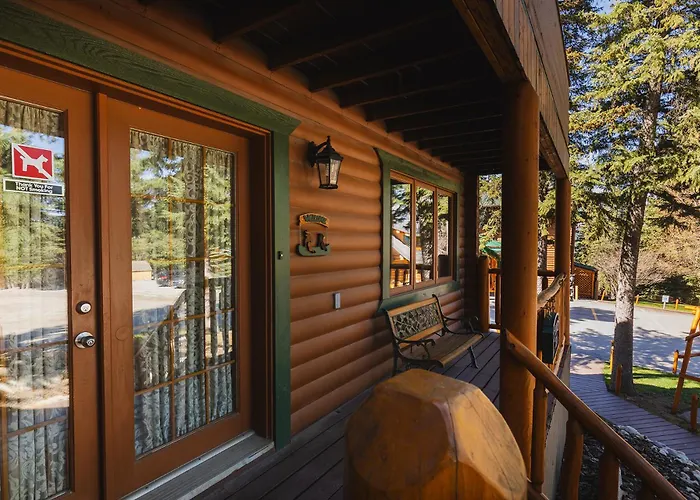 Overlander Mountain Lodge